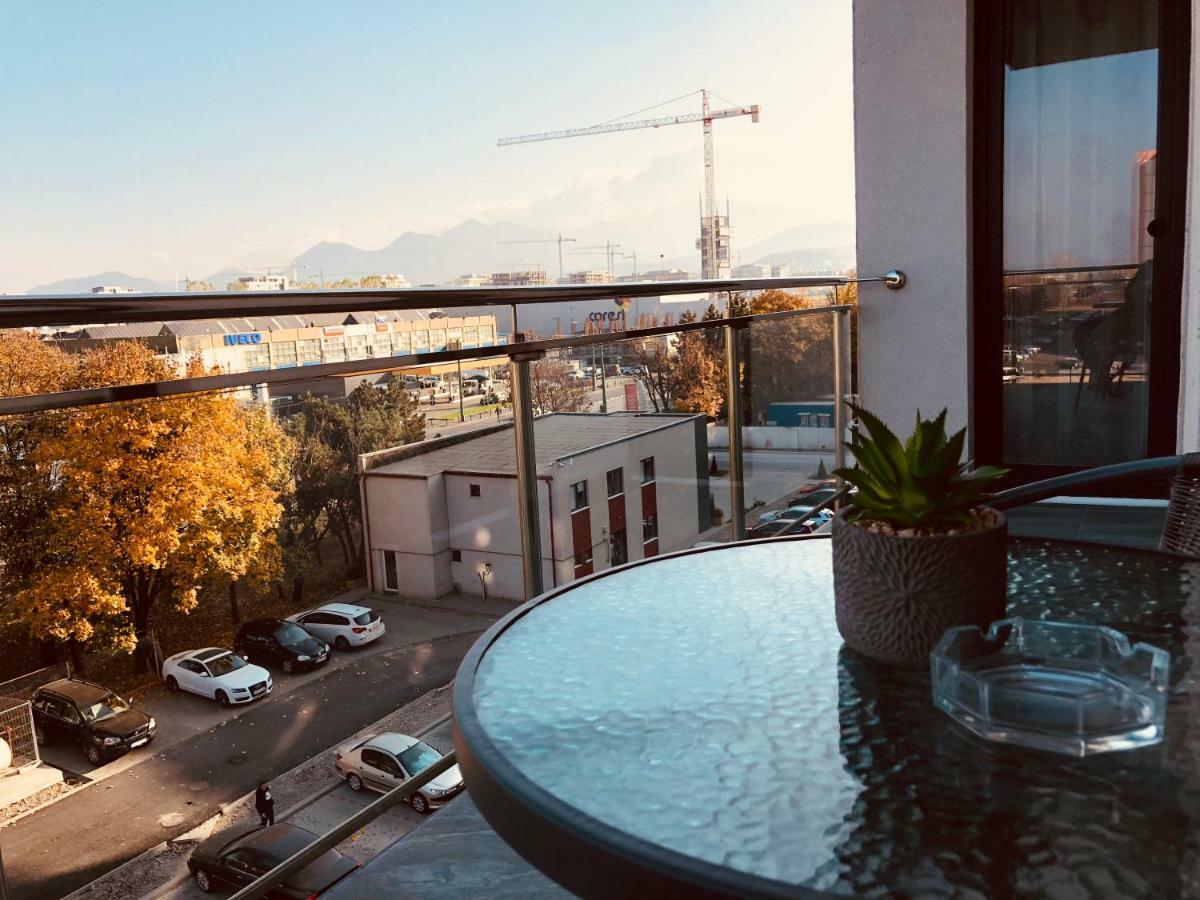 Eme Apartments Braşov Buitenkant foto
