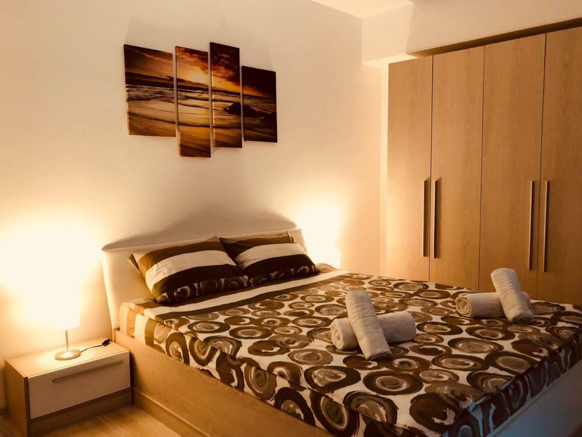 Eme Apartments Braşov Buitenkant foto