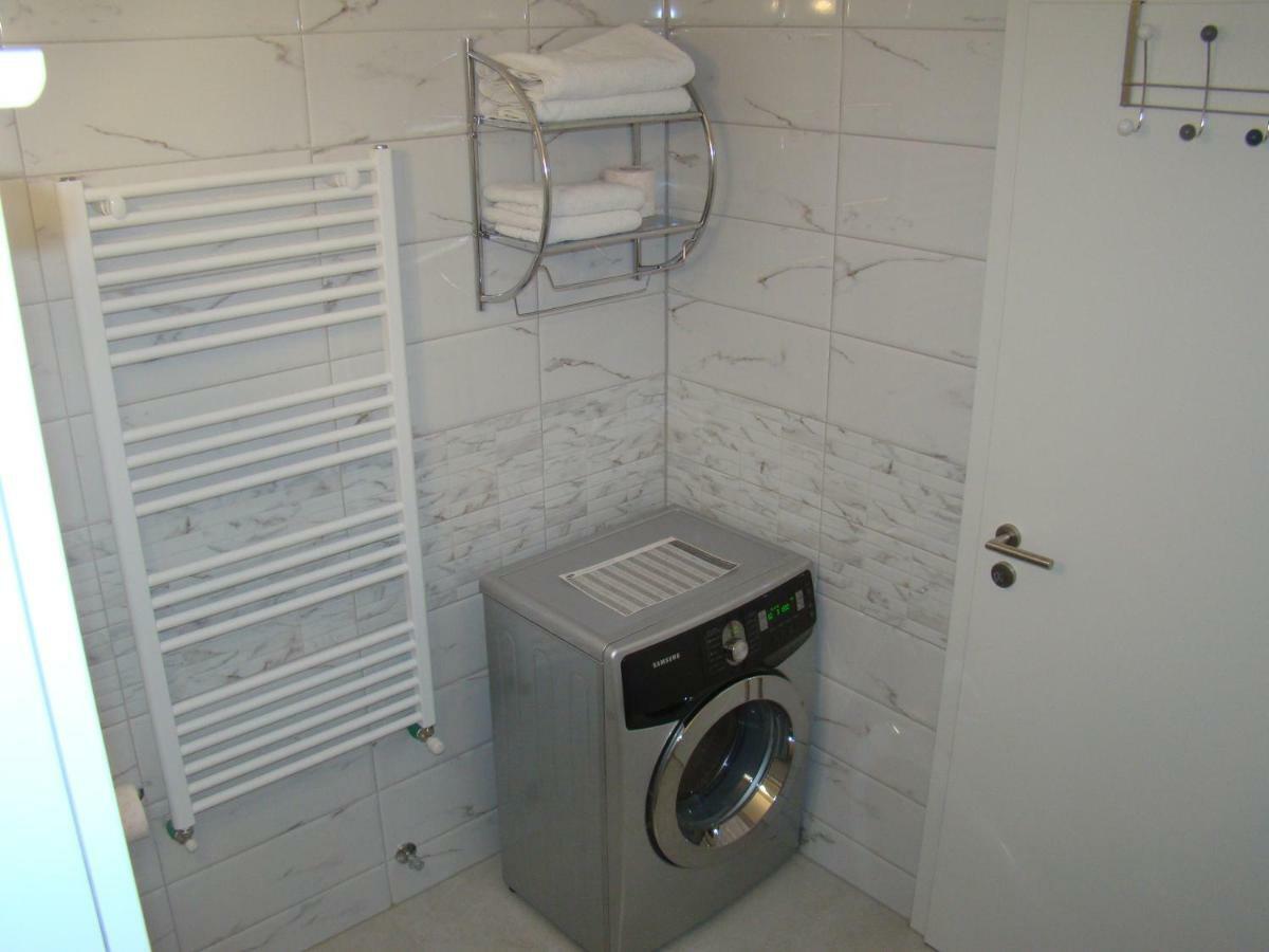 Eme Apartments Braşov Buitenkant foto