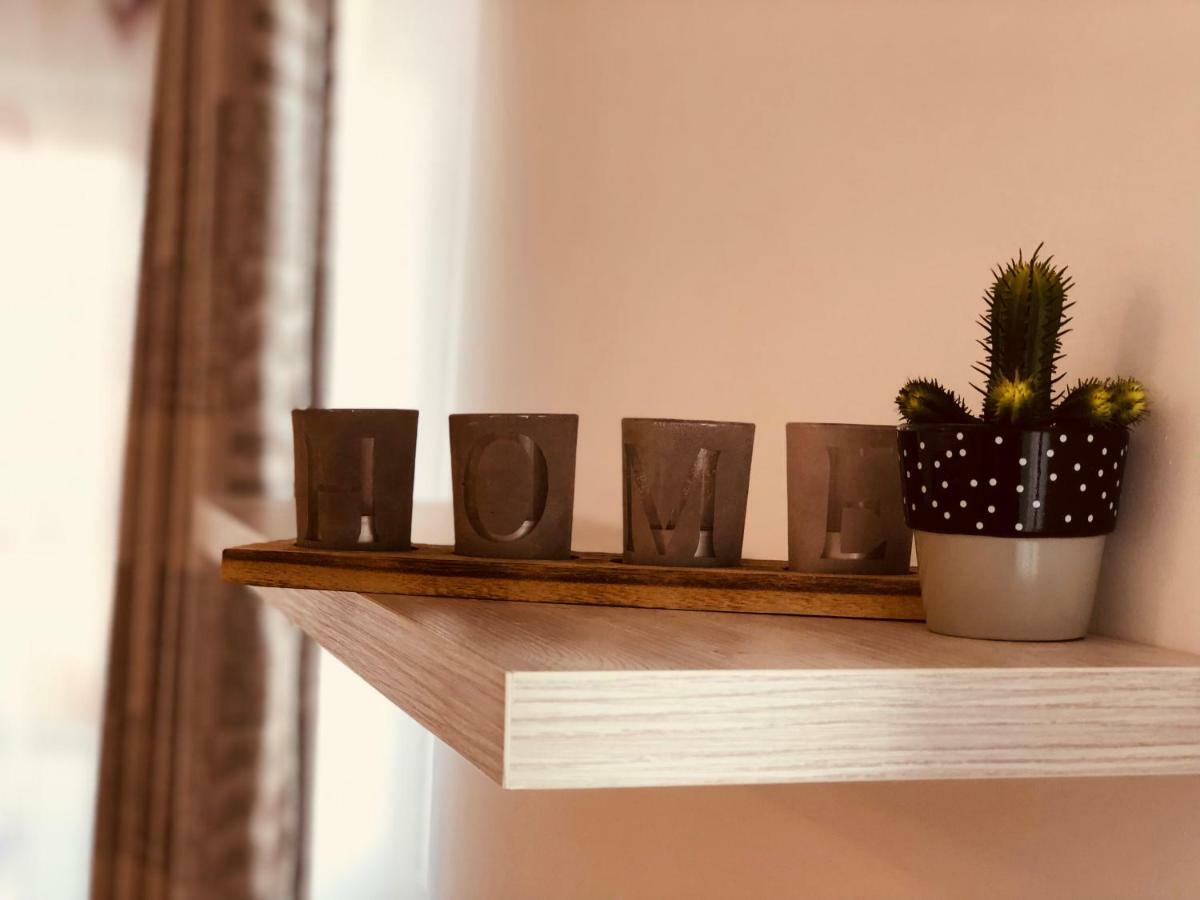 Eme Apartments Braşov Buitenkant foto