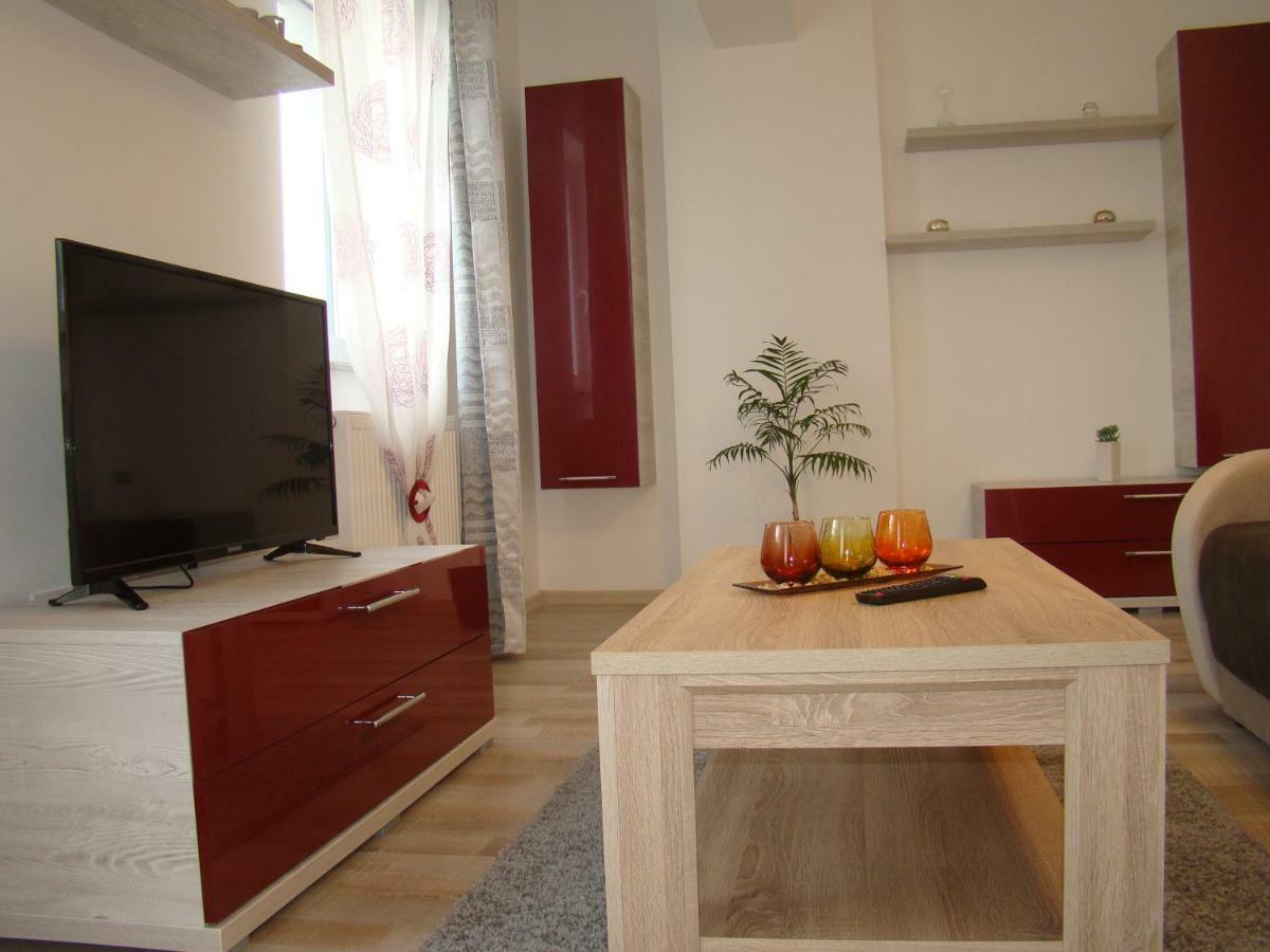 Eme Apartments Braşov Buitenkant foto